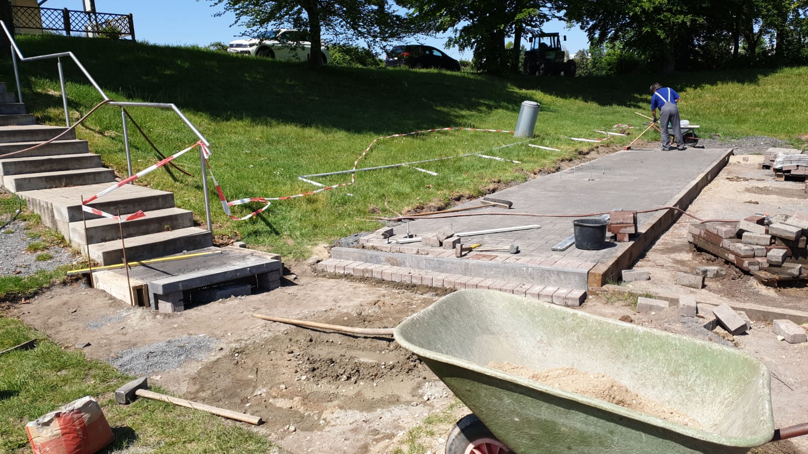 PC Kamen Fläche für Trainerbänke 20200507 02